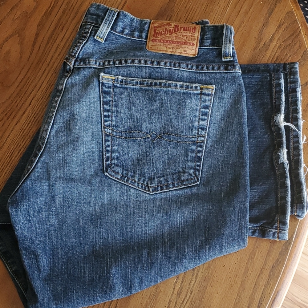 Lucky jeans